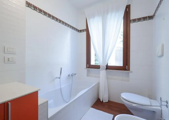 Сasa de vacaciones Lusso E Comfort, A Pochi Passi Dal Mare Pésaro