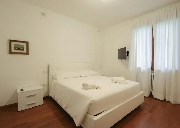 Lusso E Comfort, A Pochi Passi Dal Mare